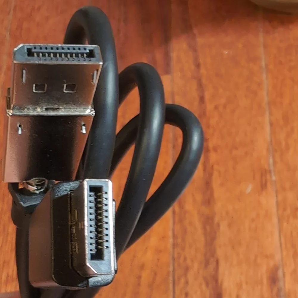 Two DisplayPort Cables Black